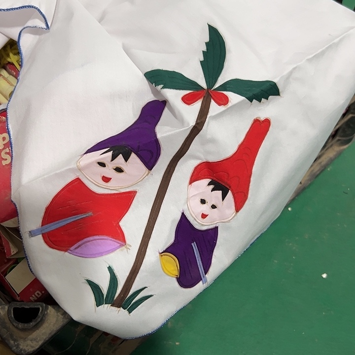 平***乐瓷片陶瓷制品摆件
