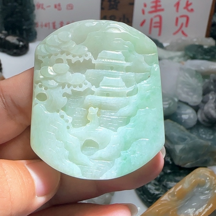 翡翠未镶嵌颈饰保真天然A货翡翠