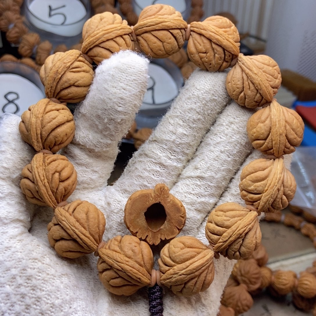 把件桃核无修霸王龙