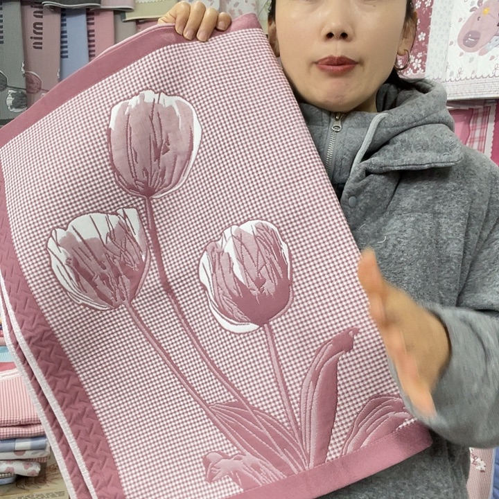 棉特价促销酒红色郁金香