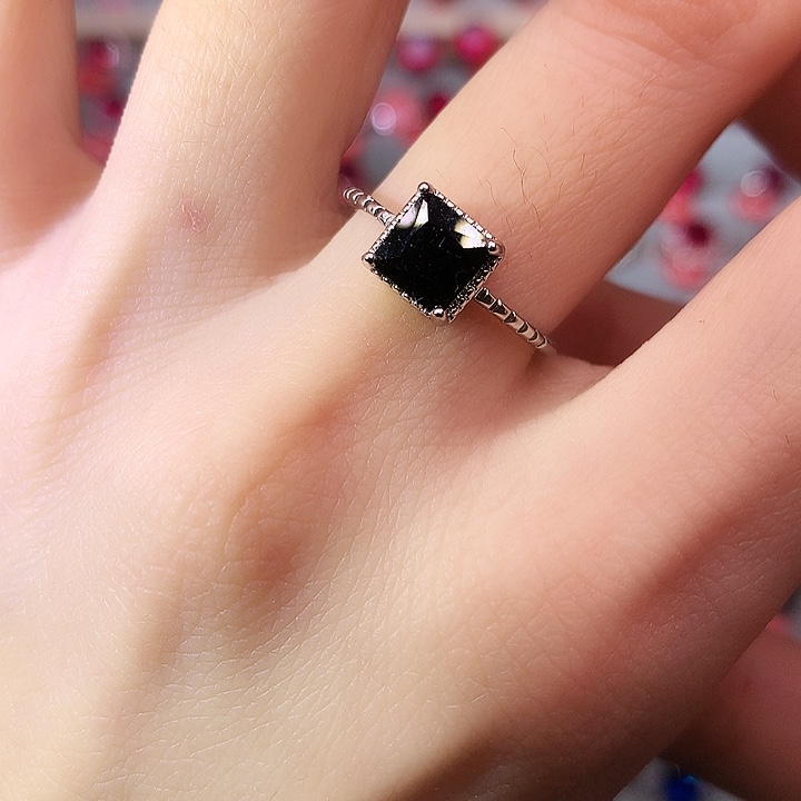 蓝宝石戒指银S925镶嵌