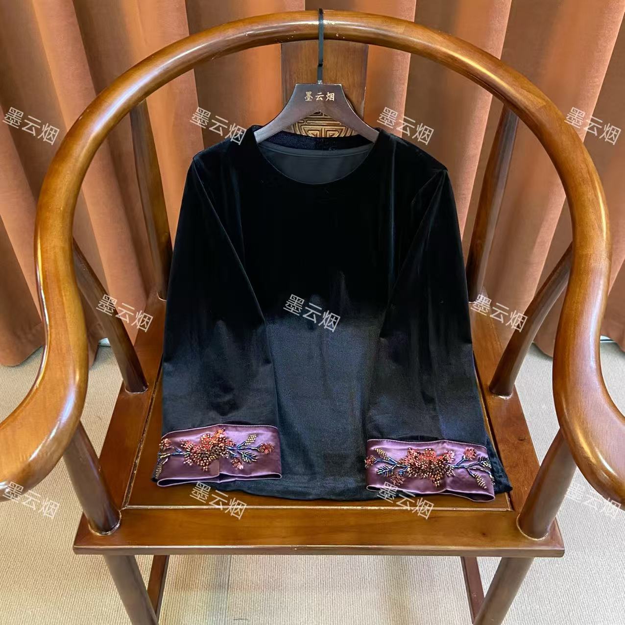 【子夜】新中式丝绒镶钻秋冬高档上衣刺绣中国风优雅女士打底衫衬衫