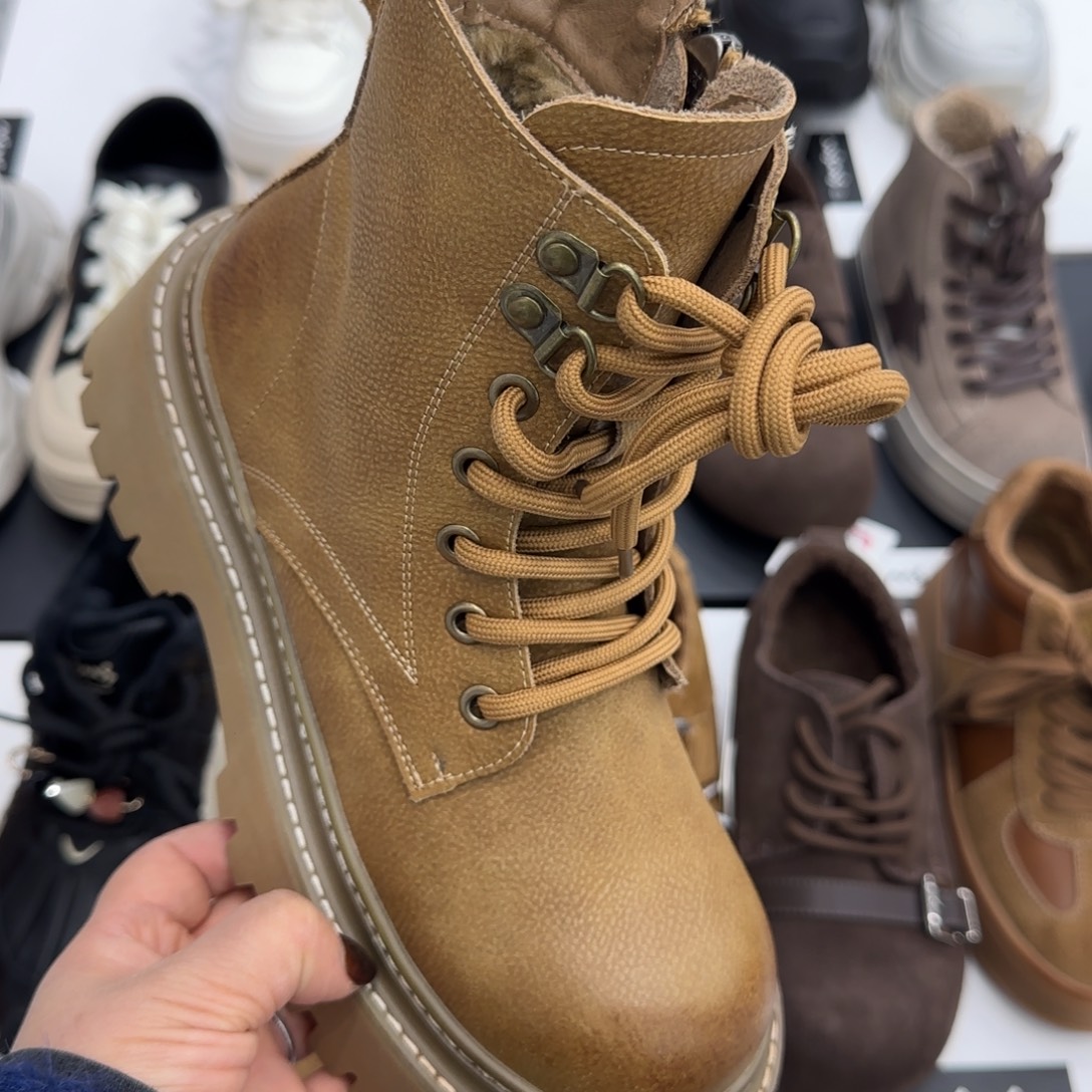 牛皮（革）玛莎玛索马丁靴大棉三六码955-26