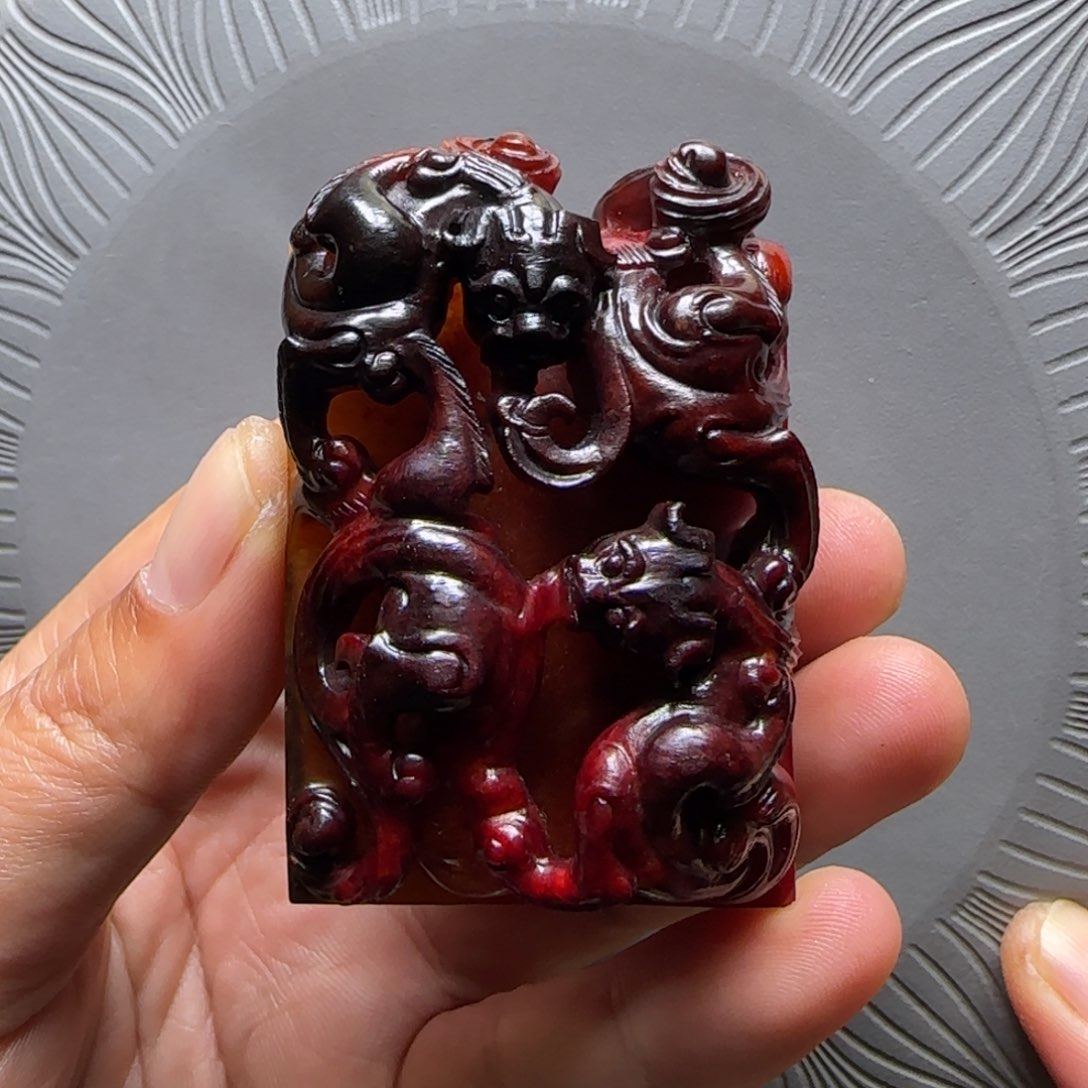 和田玉挂件未镶嵌果*