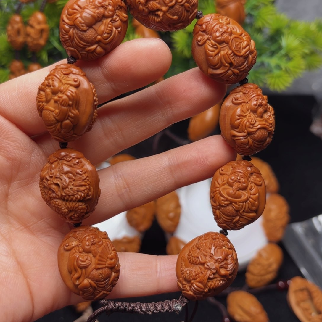 橄榄核手串/手链龙财神