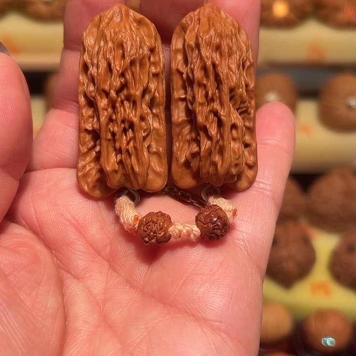 桃核吊坠精品钱串子48尺