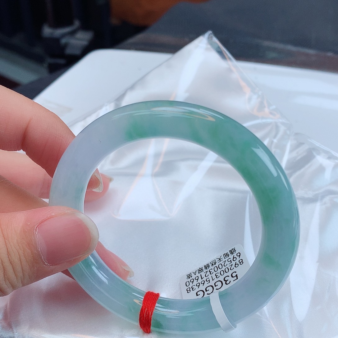 翡翠手镯未镶嵌天然缅甸翡翠A货手镯