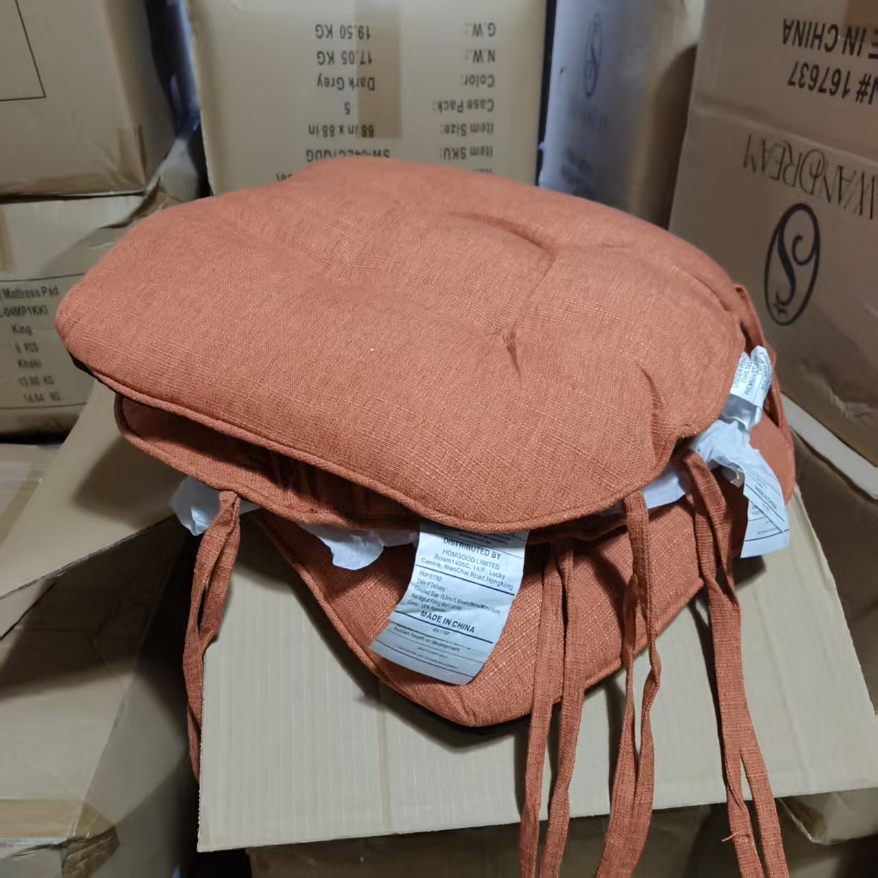 发1个 橙色(花朵型) 仿麻记忆棉坐垫 尺寸39*39