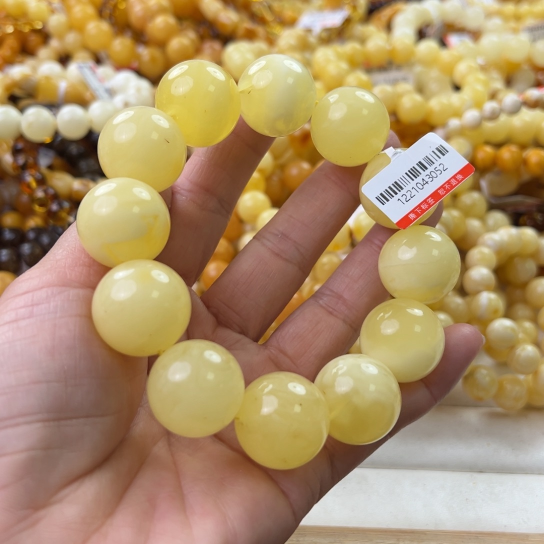 琥珀珠宝奇石未镶嵌