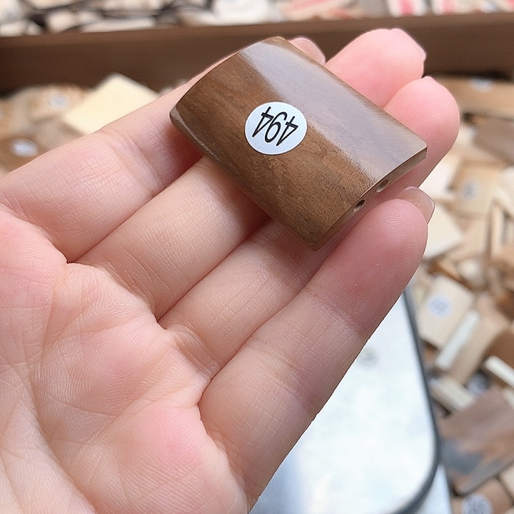 泥塑不打孔联系客服