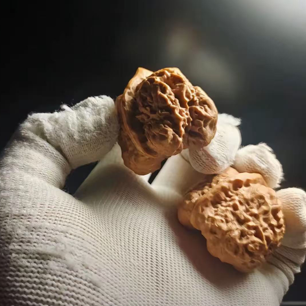 文玩核桃麒麟纹官帽四座楼狮子头手把玩件盘玩高抛