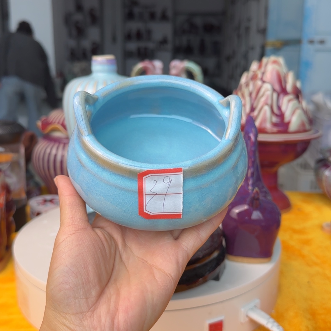 摆件郑家钧瓷摆件