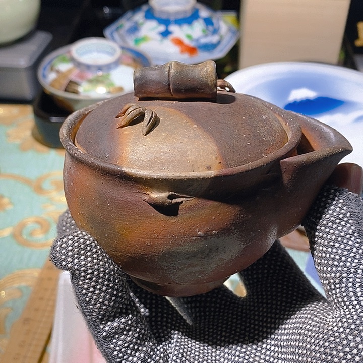 瓷片斯*伊新年快乐万事如意