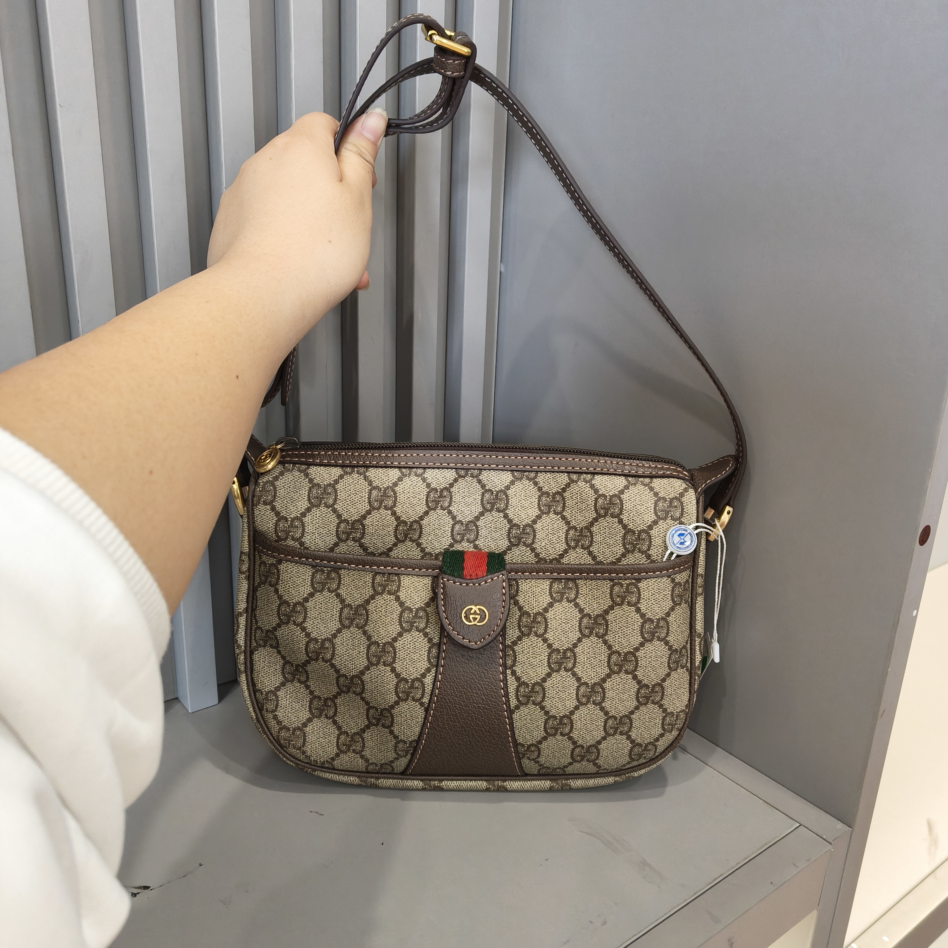 95新 GUCCI/古驰 兔兔奢/古驰斜挎包/241102002