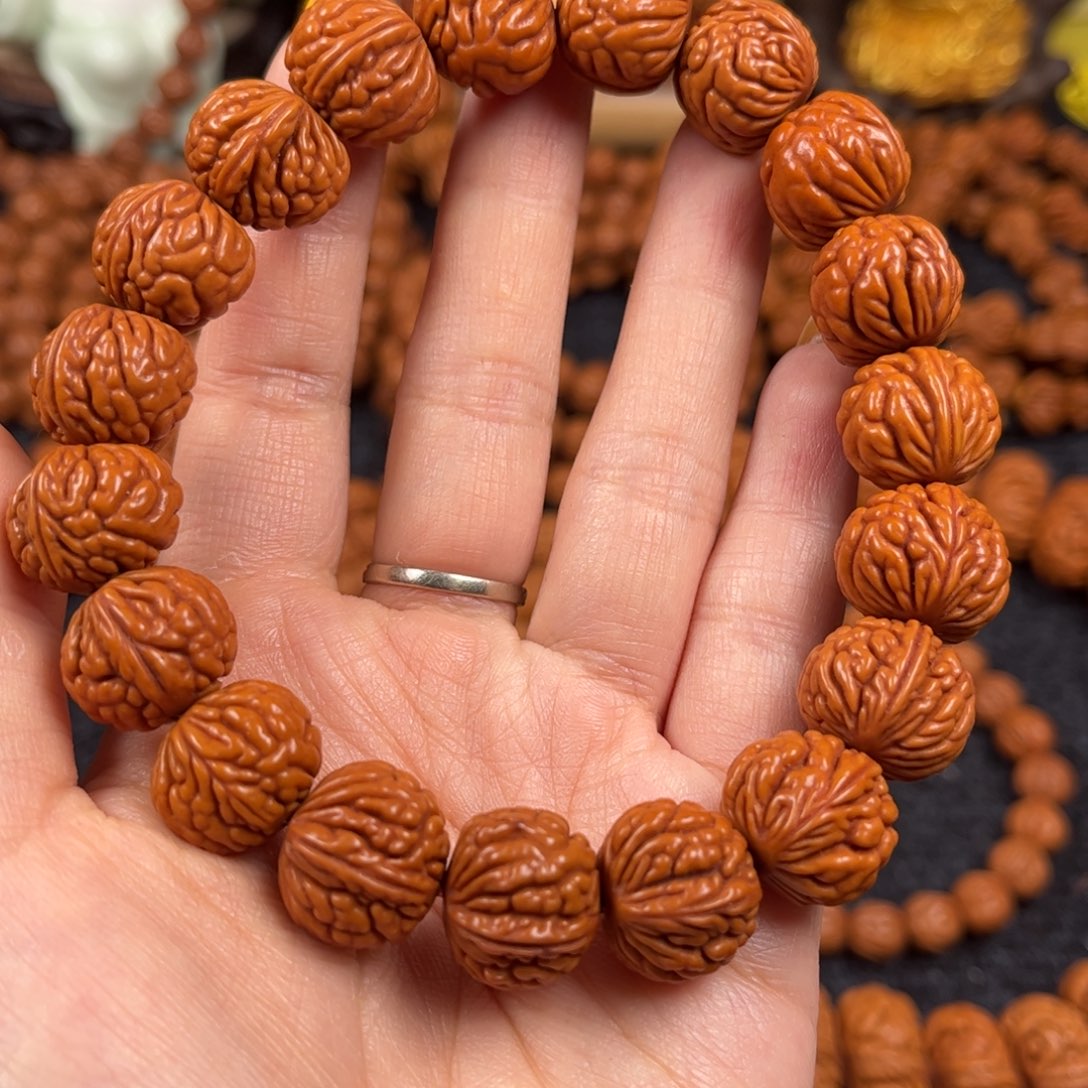 桃核手串A8链接手串