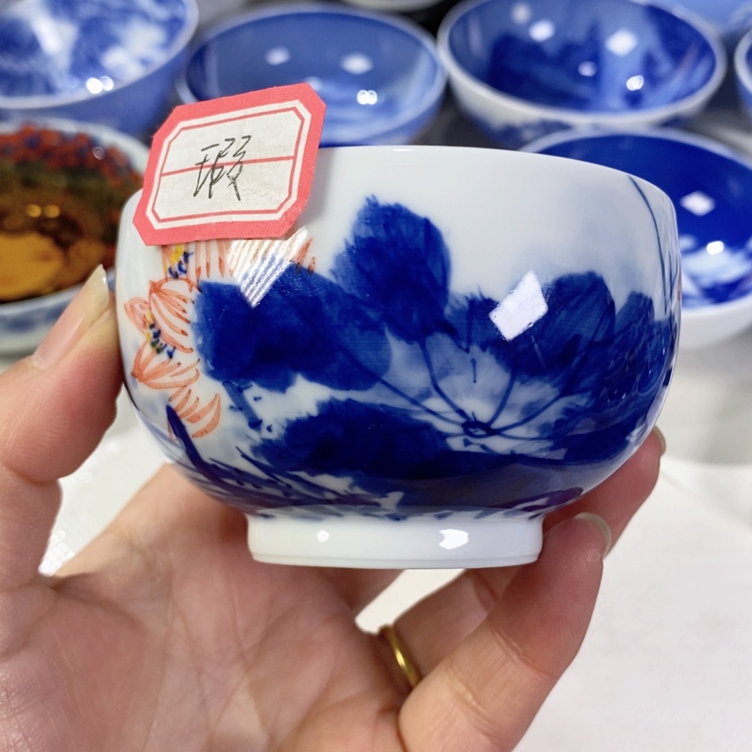 杯一***的青花111111111111111