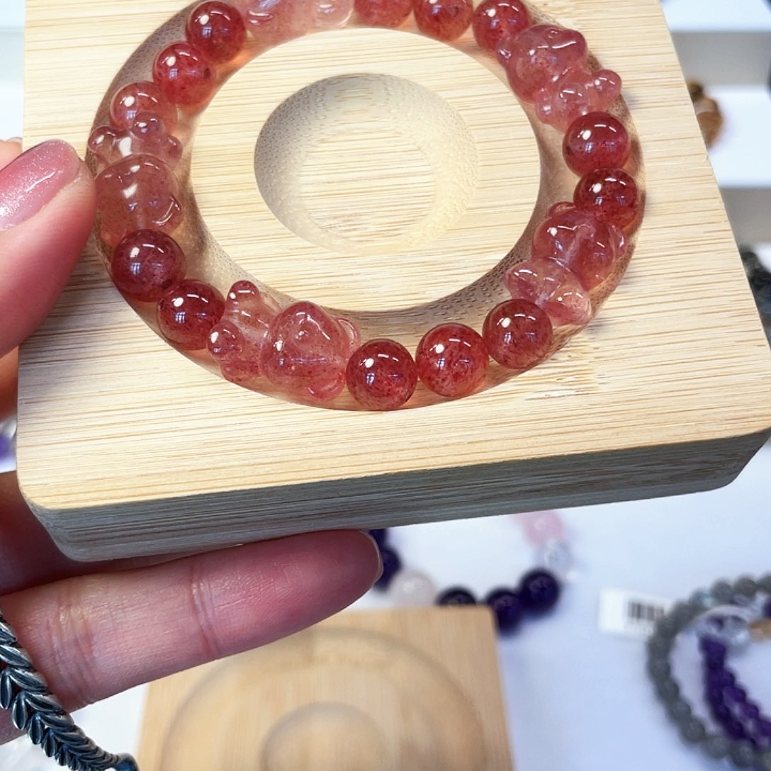 水晶手链合金晴**里