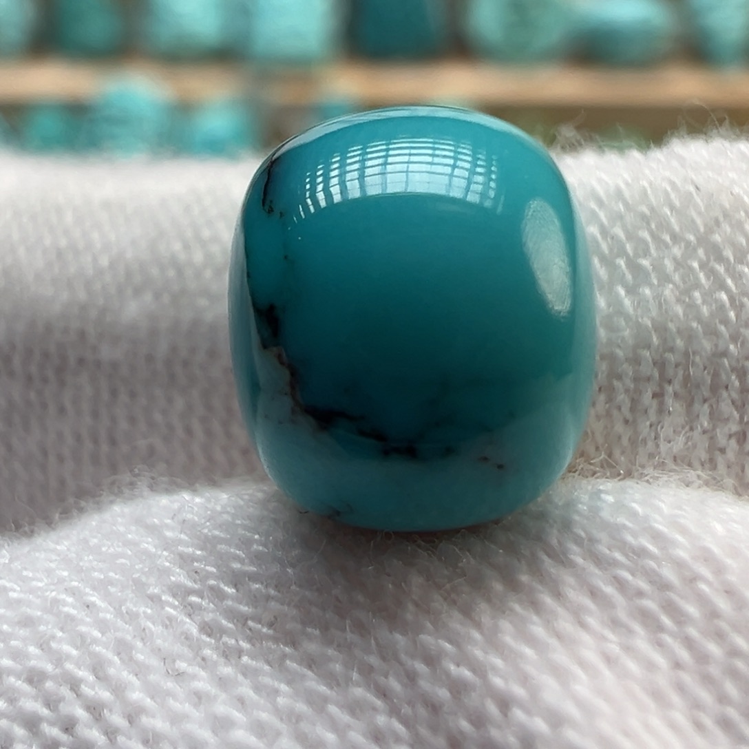 绿松石未镶嵌配饰8.3×6.9