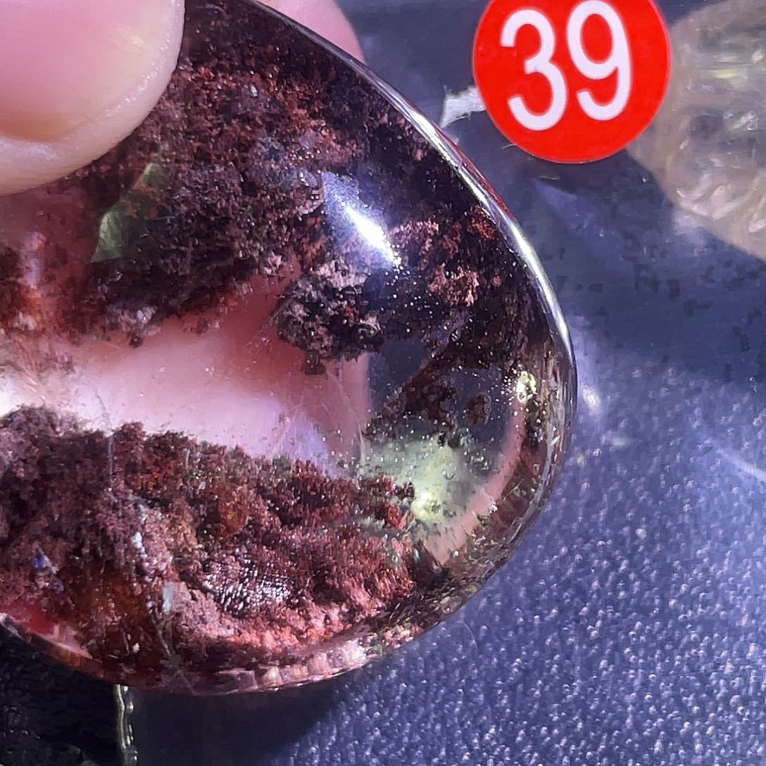 大***白吊坠(赠链)水晶未镶嵌