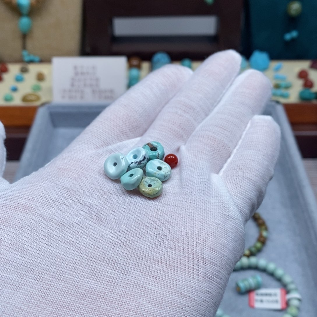 未镶嵌配饰南红玛瑙