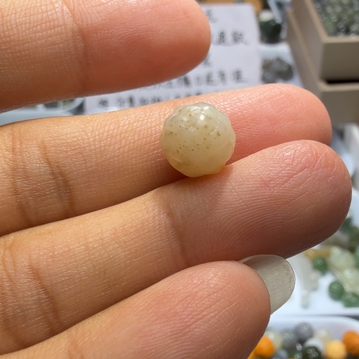 未镶嵌和田玉珠宝半成品