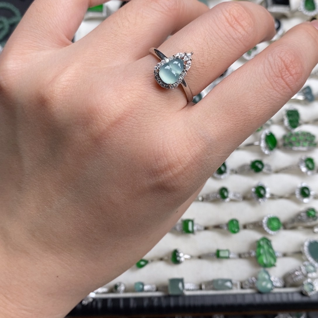 未镶嵌挂件翡翠翡翠