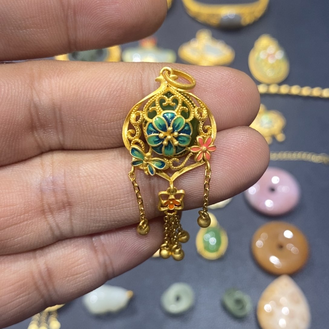 和田玉颈饰银S925镀金镶嵌