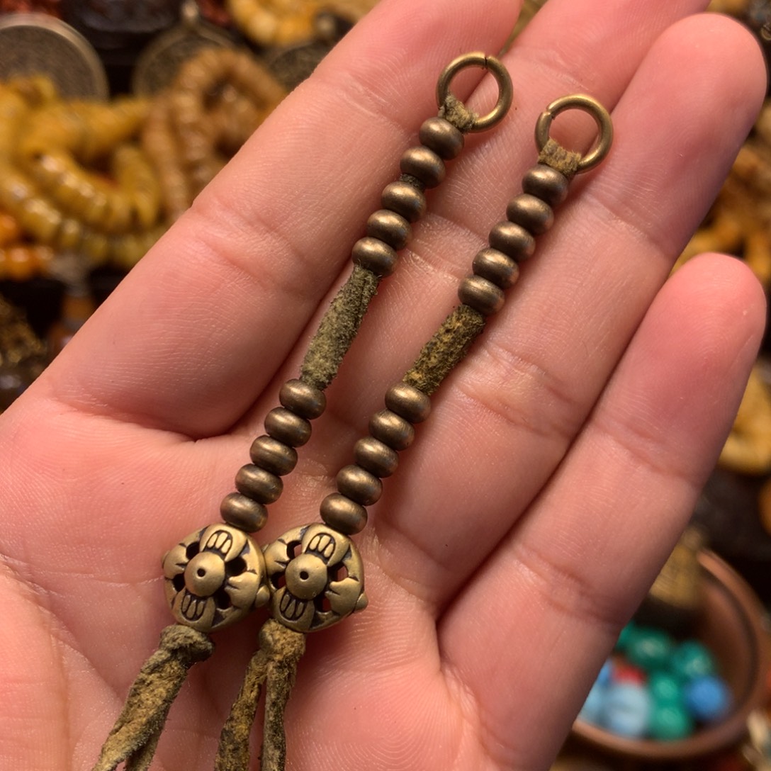 泥塑娘啦擦擦骰子