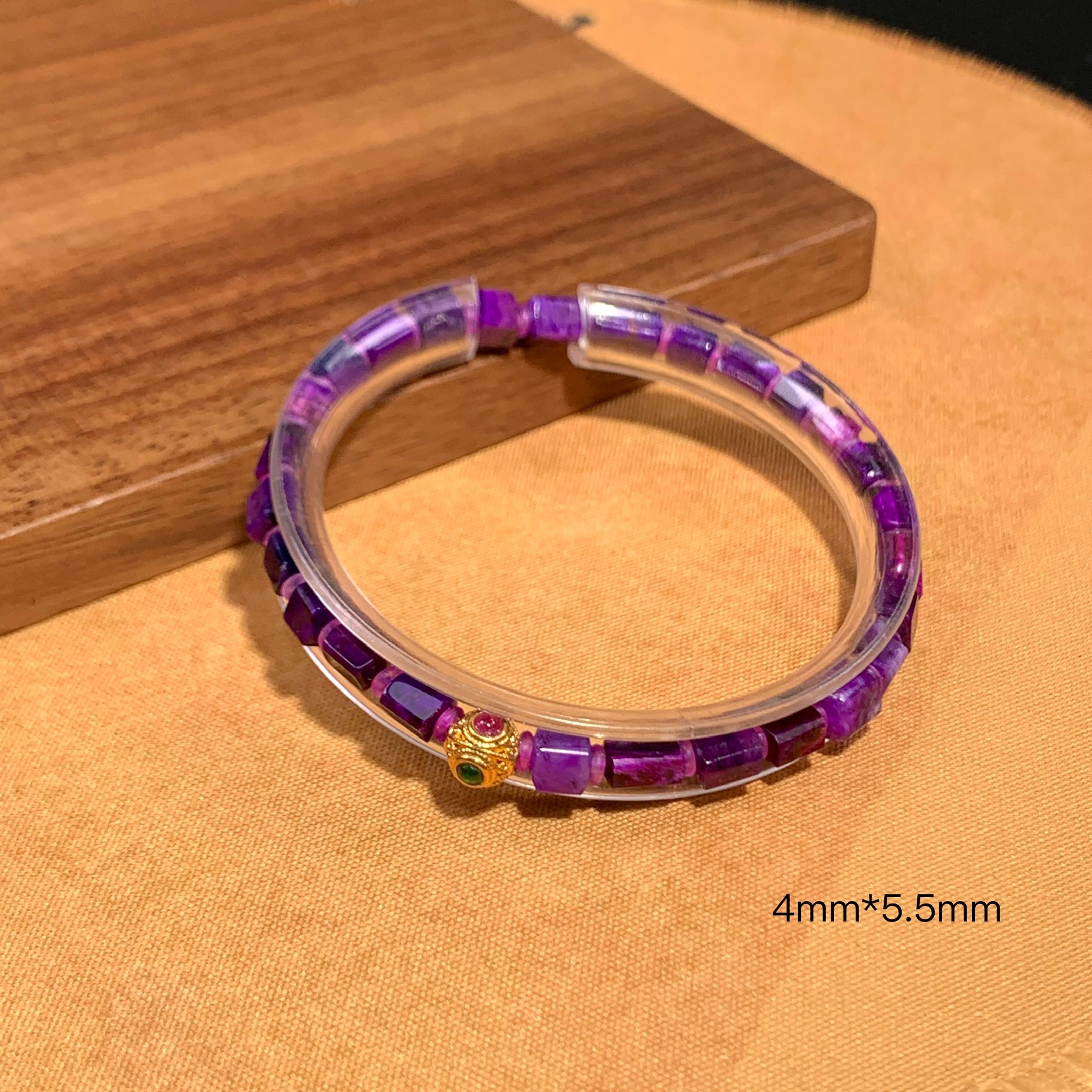 潮生石丨18K金镶舒俱来手串/4mm*5.5mm/多样性发其一/C00366