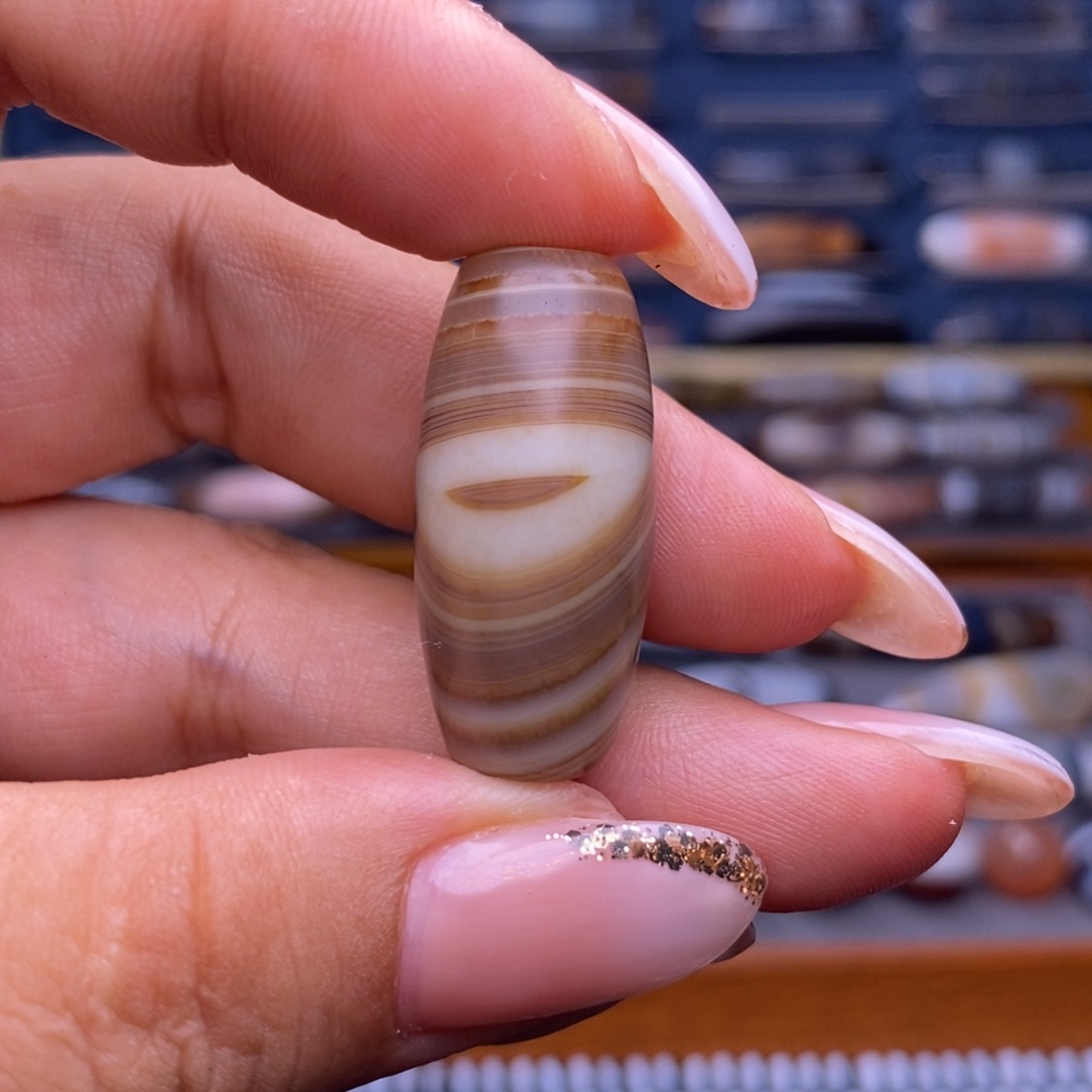 玛瑙/玉髓未镶嵌珠宝半成品