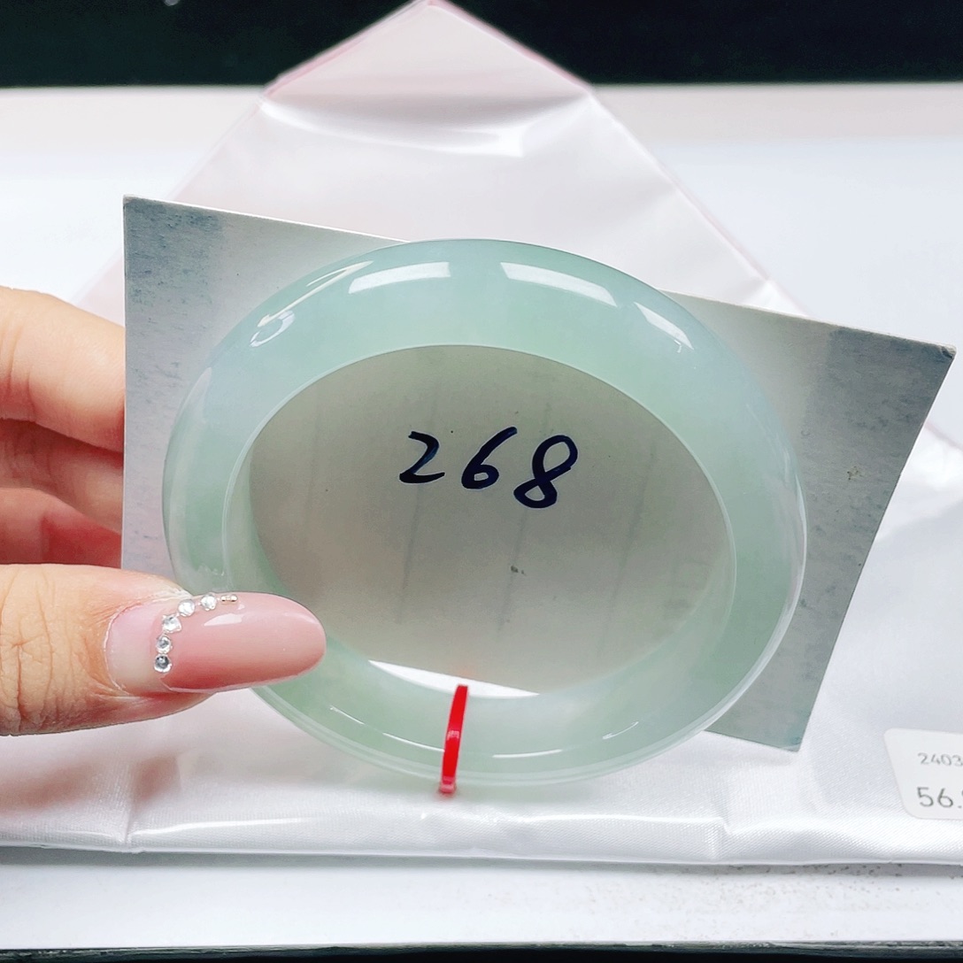 翡翠未镶嵌手镯 正圈56+