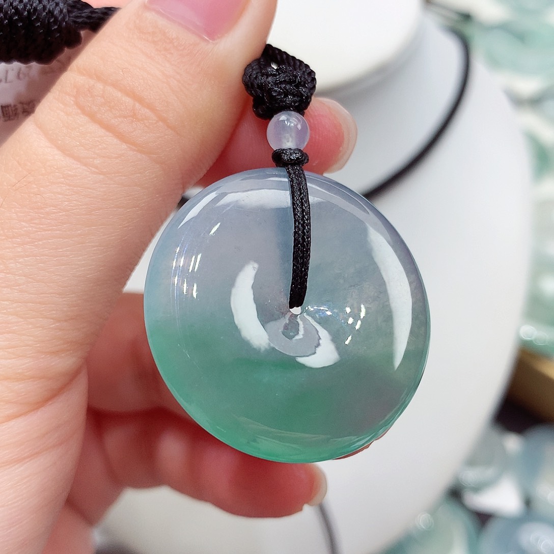 颈饰未镶嵌翡翠翡翠123，29.7/5.2