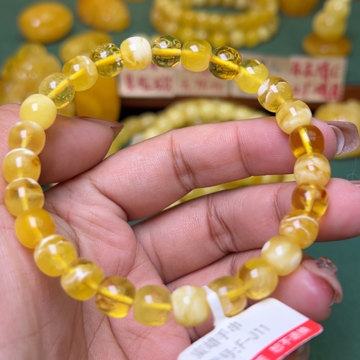 蜜蜡未镶嵌珠宝奇石