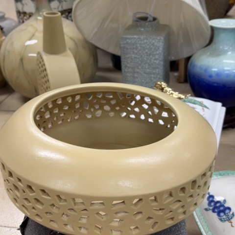 瓶瑕疵。。。。。。。。。。。。。。。。。