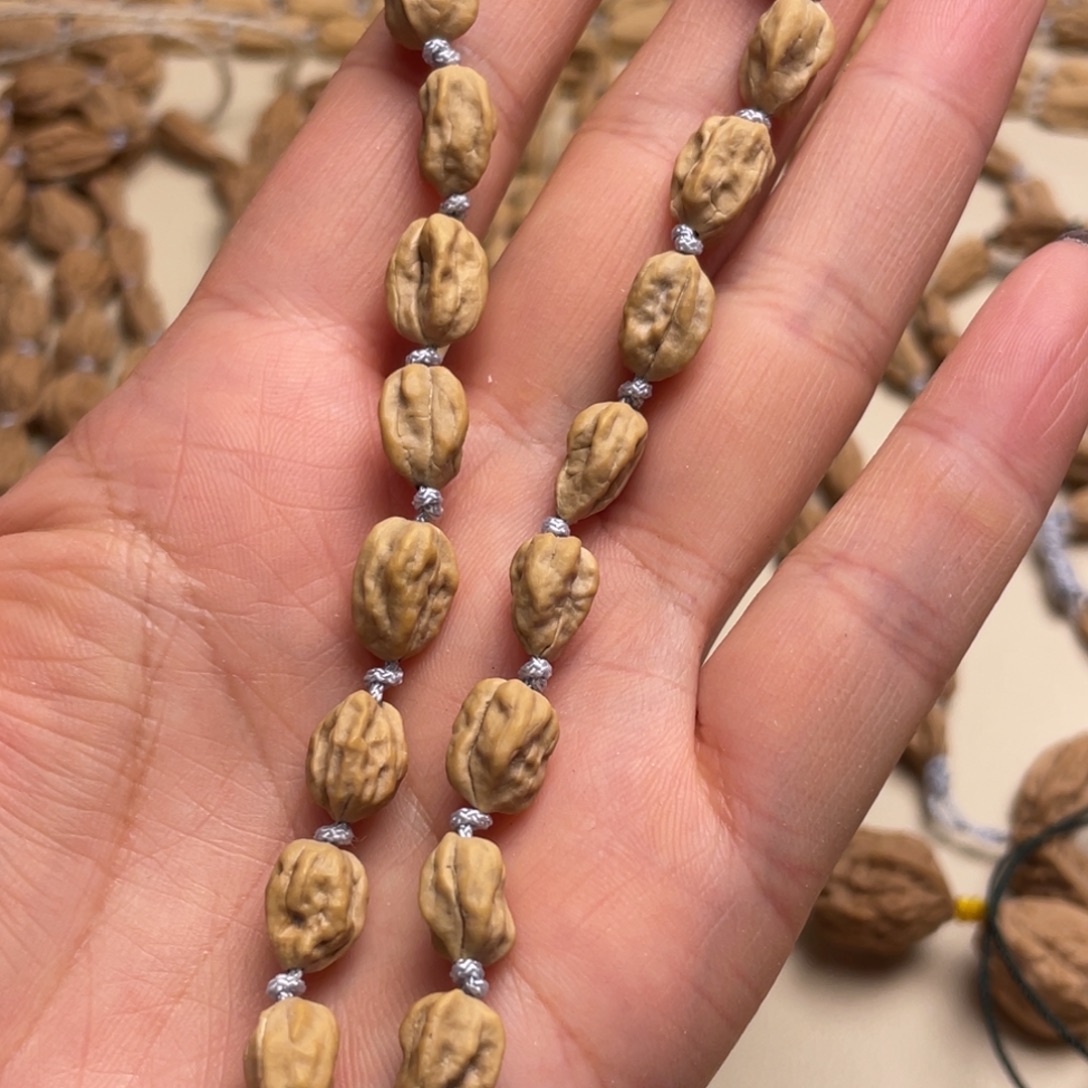 s***e文玩核桃吊坠异形