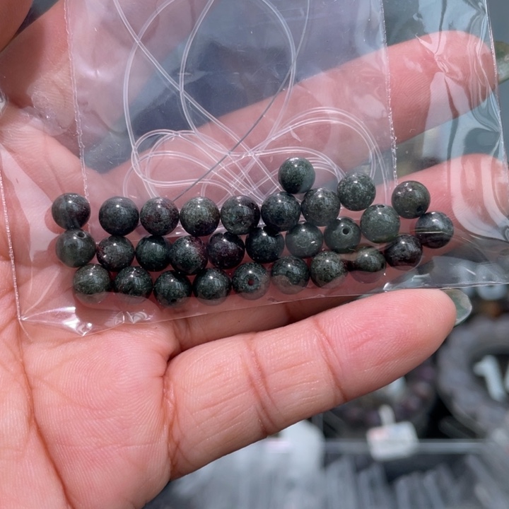 水晶手串未镶嵌6mm满矿绿幽灵单珠29颗