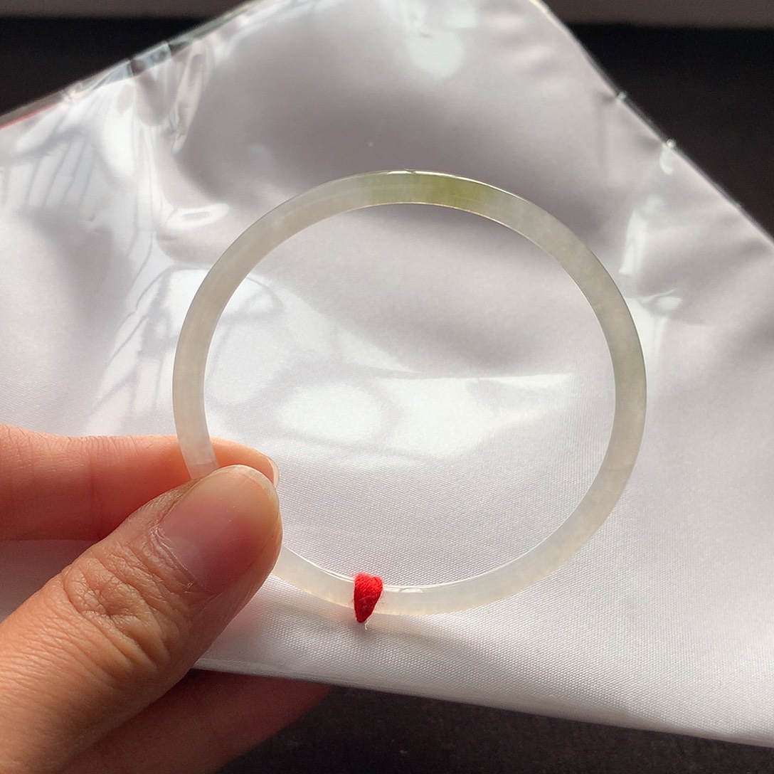 翡翠未镶嵌手镯53完美