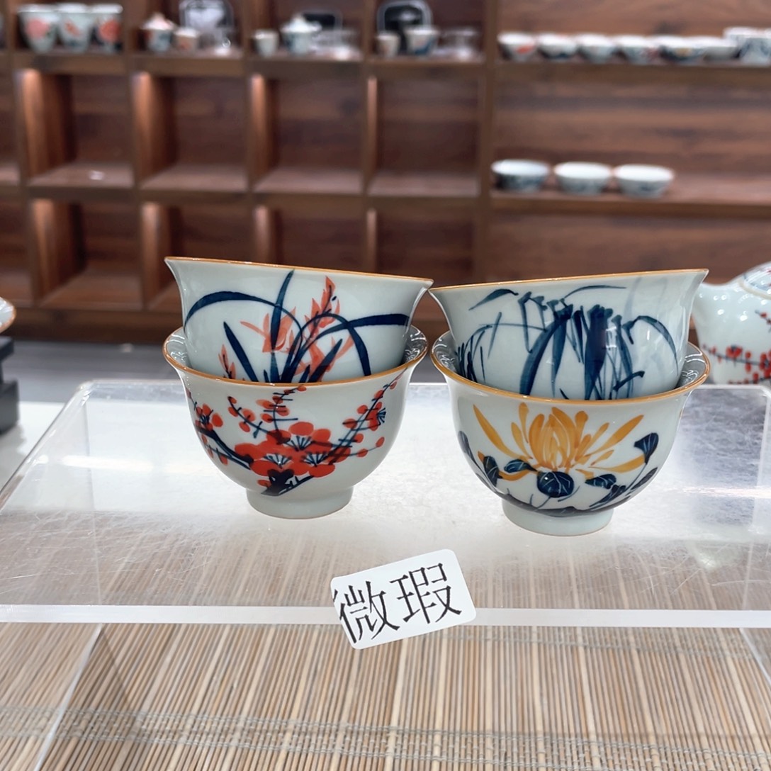 釉下手绘茶具微瑕