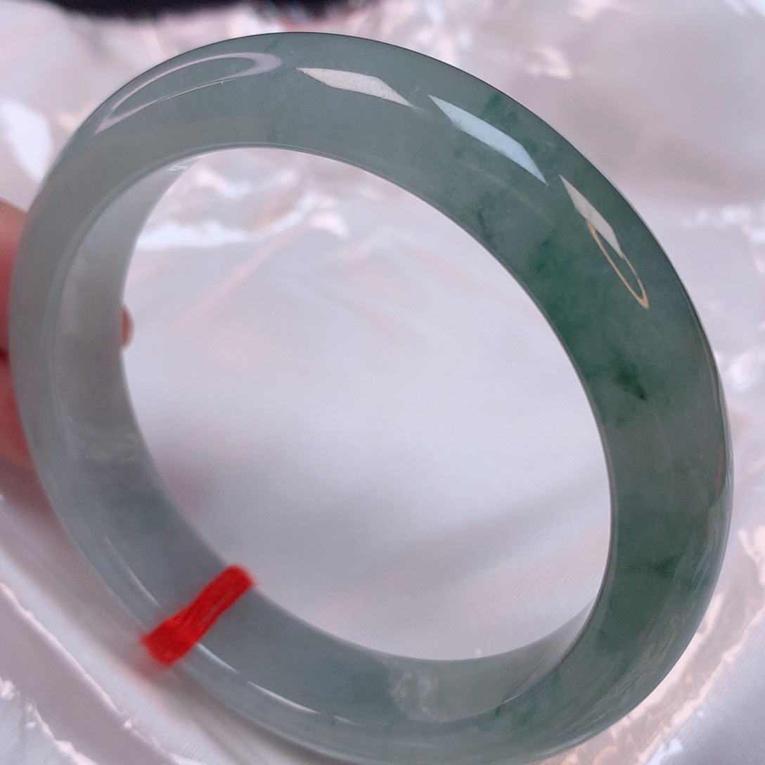 翡翠手镯未镶嵌58+ 翡翠手镯