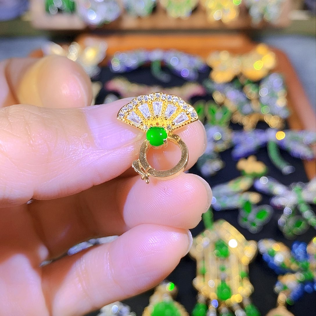 吊坠(不含链)银S925镶嵌翡翠