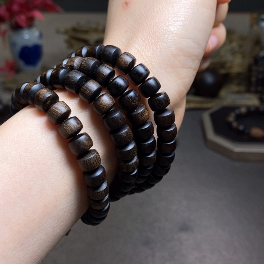 沉香手串越南富森红土瘤疤0.6×0.8×108