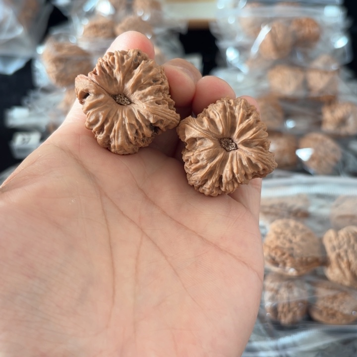 文玩核桃吊坠我***?南将