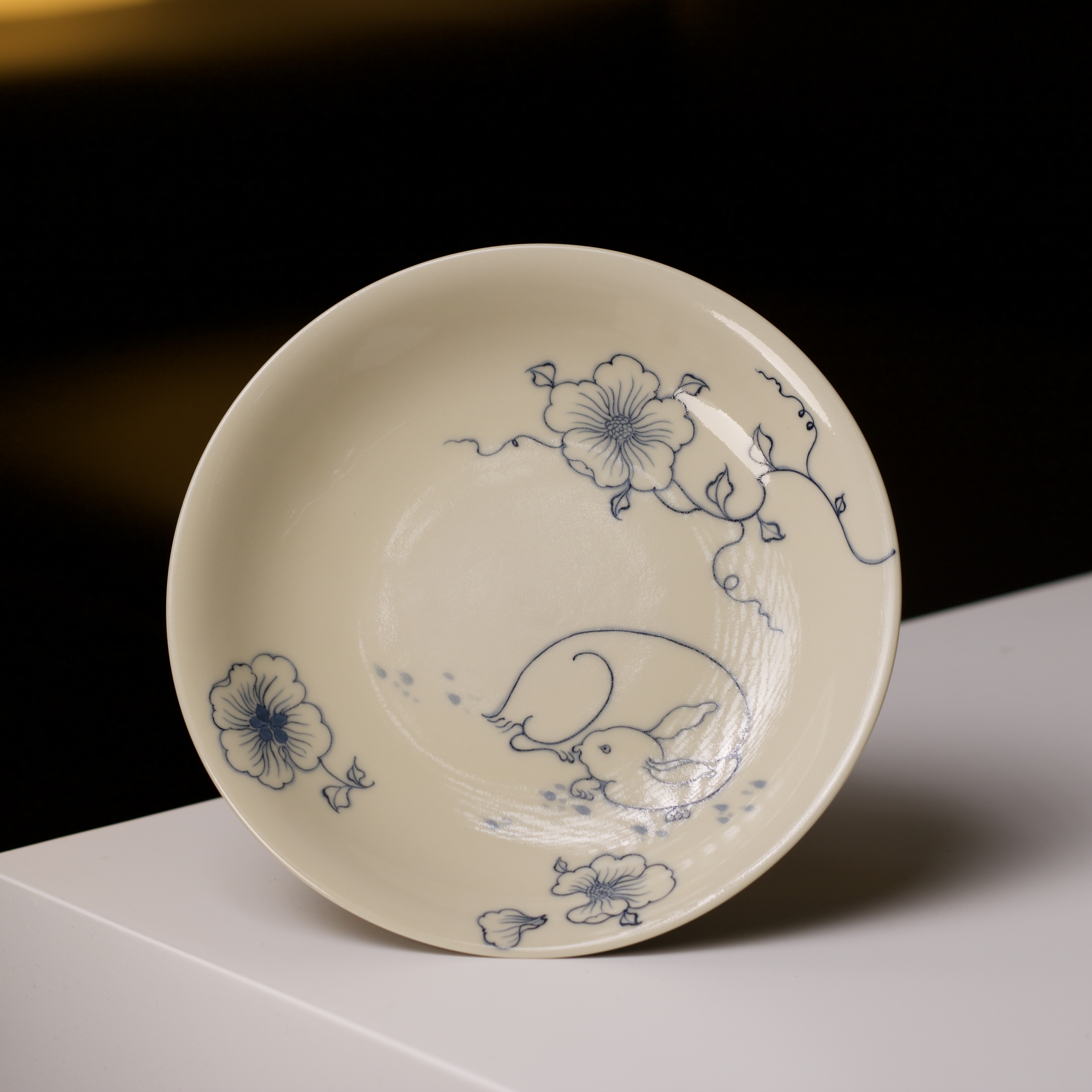 舒月 景德镇手绘翡绿原矿单色釉青花手绘兔子花卉壶承 