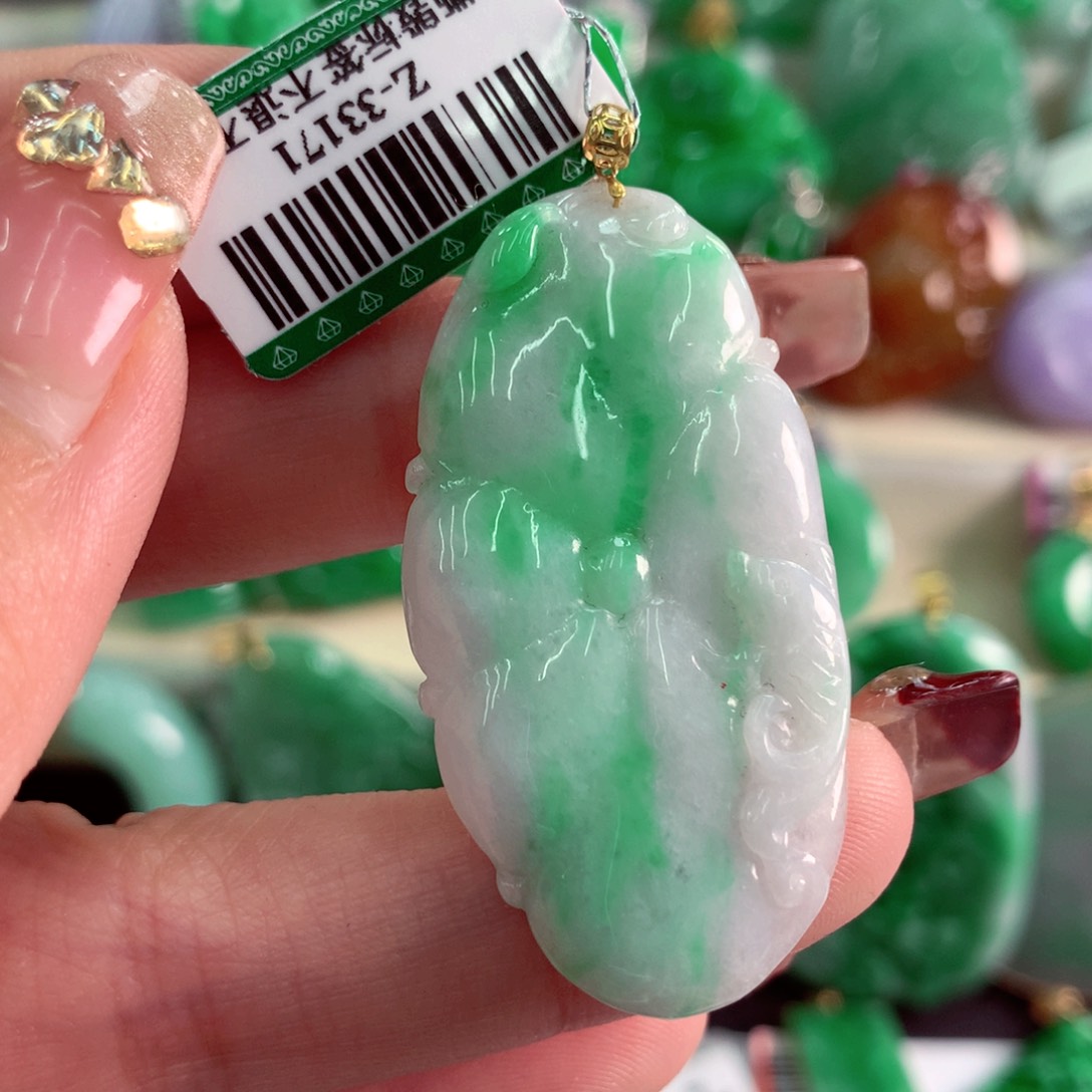 翡翠吊坠(不含链)18K金镶嵌