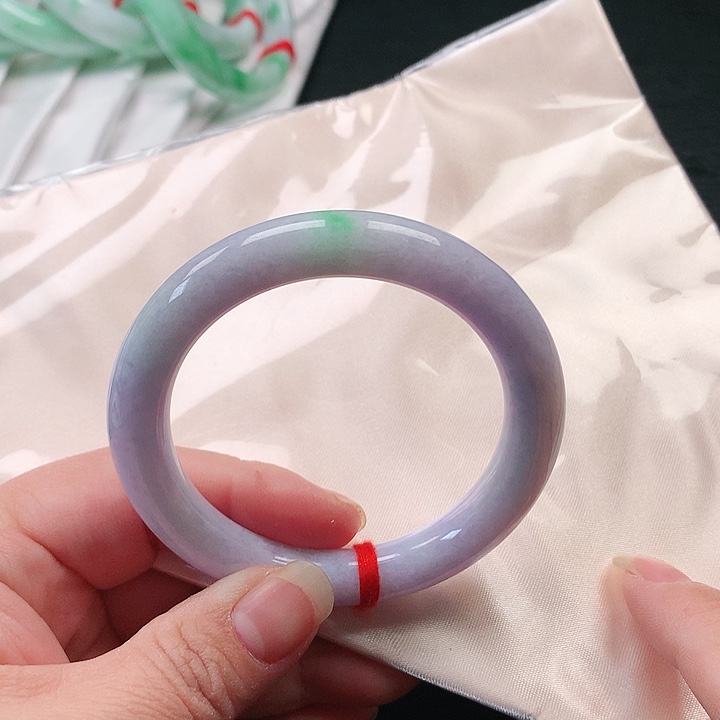 翡翠手镯未镶嵌翡翠125