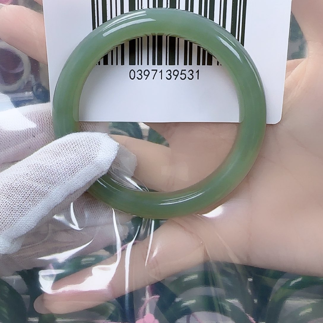 和田玉手镯未镶嵌54