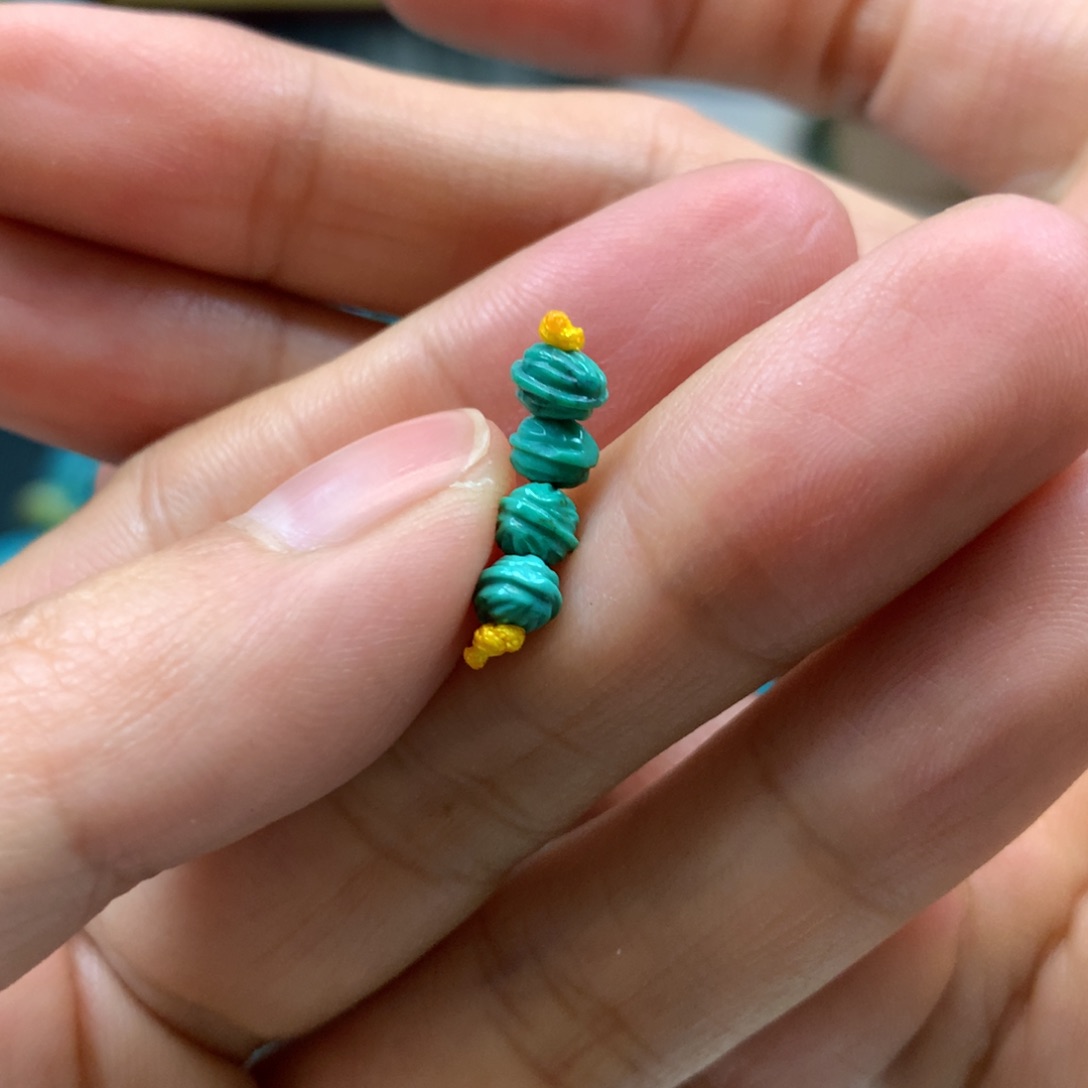 绿松石配饰未镶嵌