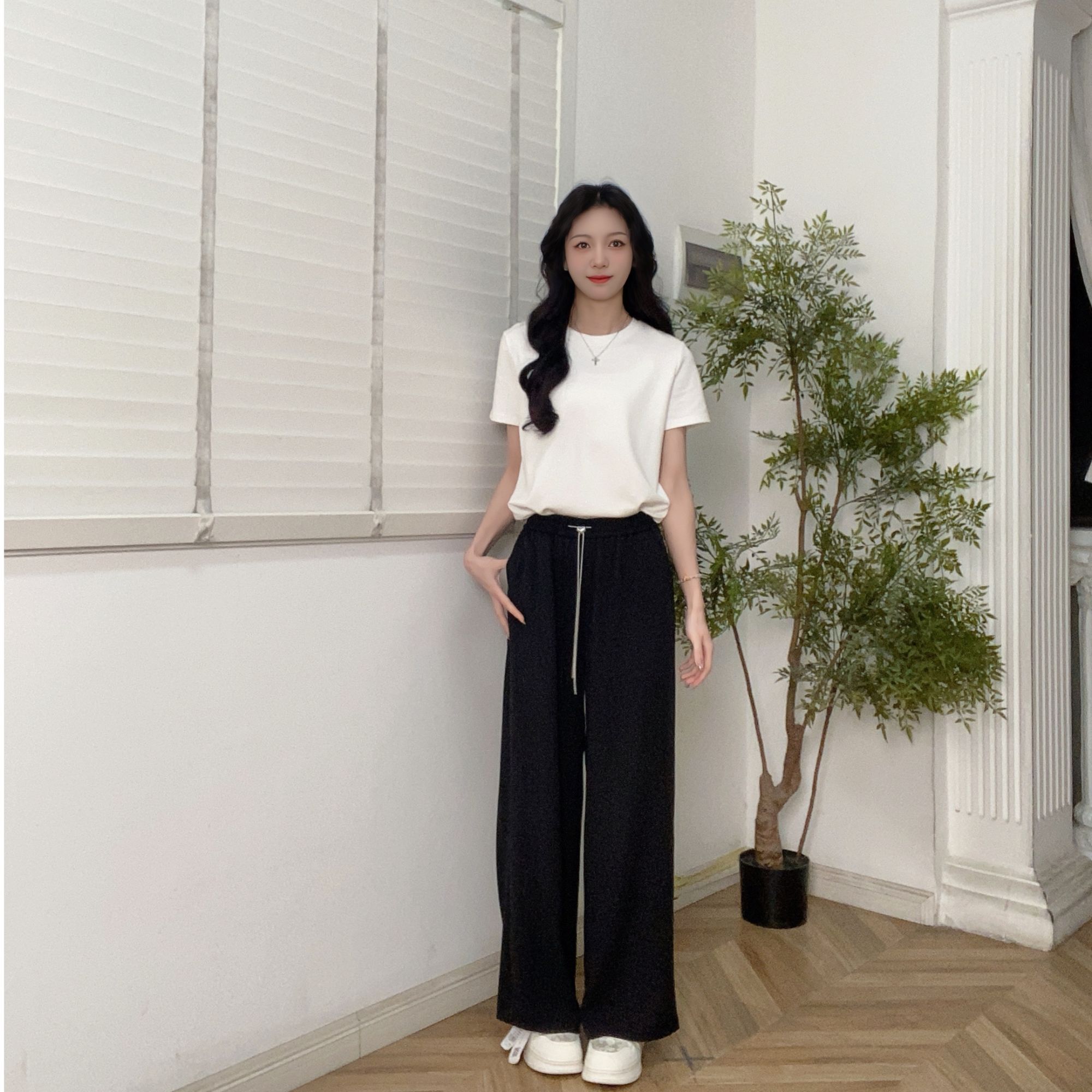 IEF/爱依服2025春夏季新款时尚高腰显瘦垂感简约设计牛仔直筒裤