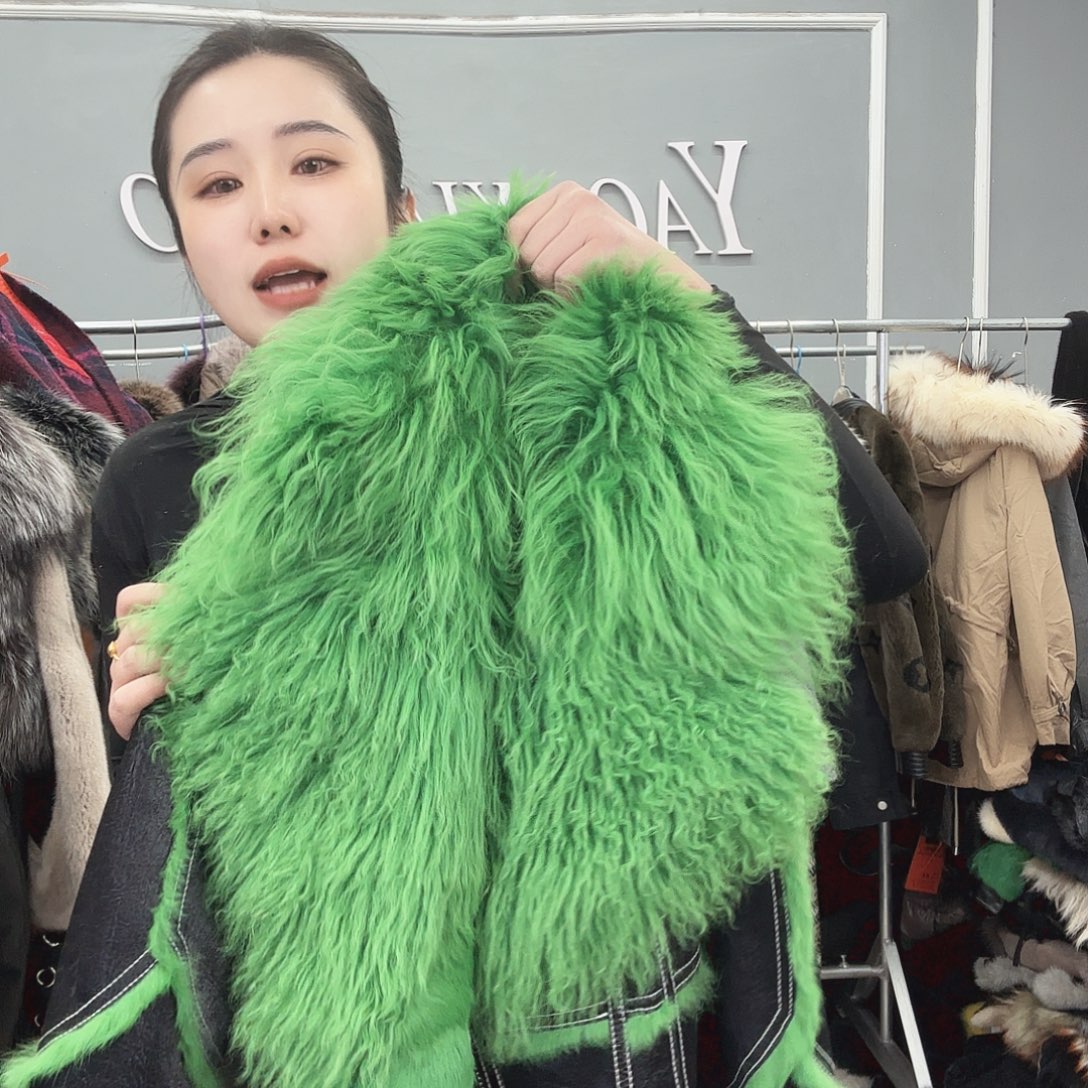 姚小妖家高端皮草