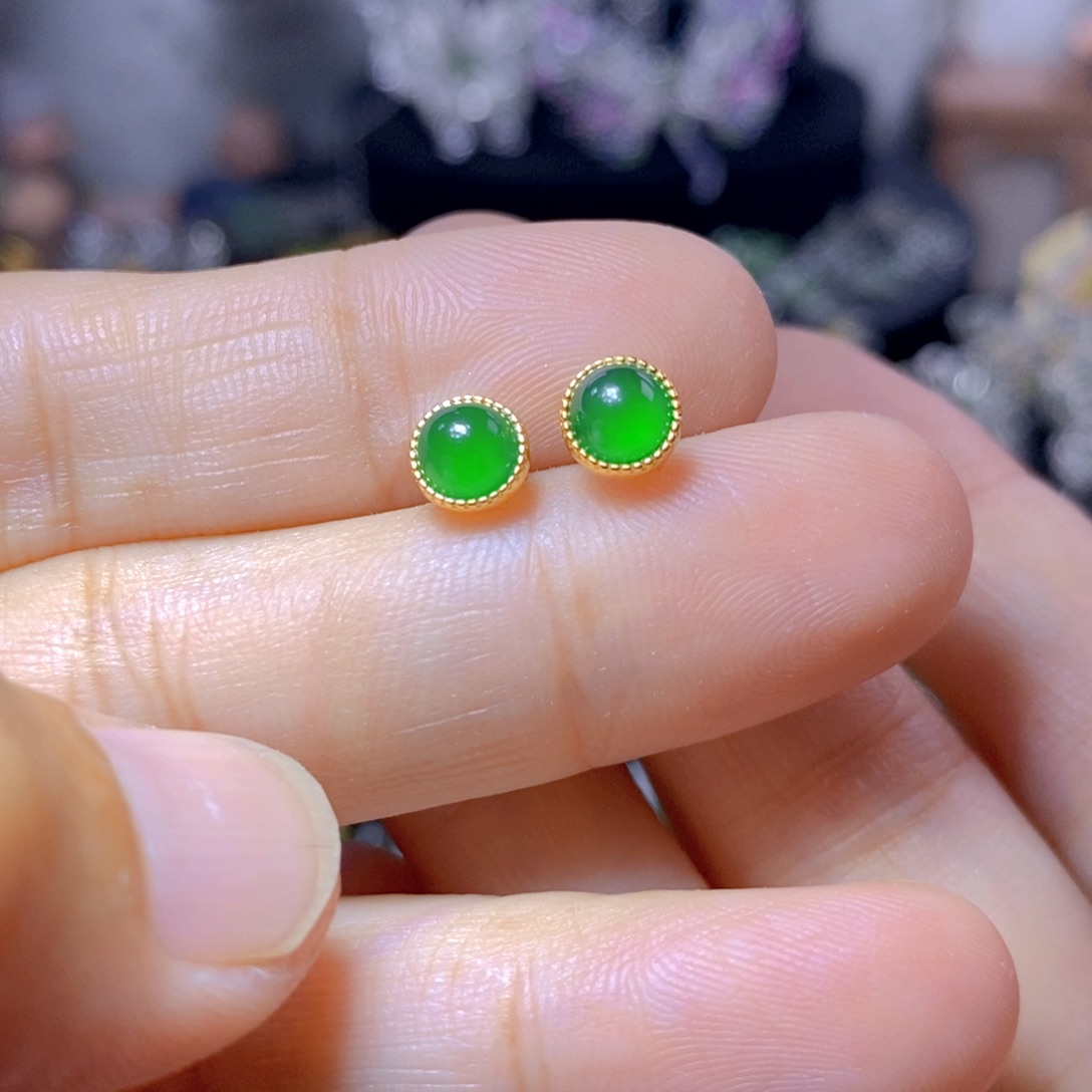 翡翠银S925镶嵌耳饰天然翡翠